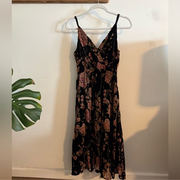 Anthropologie Eri + Ali Floral Velvet Burnout Slip Dress - Picture 3 of 5